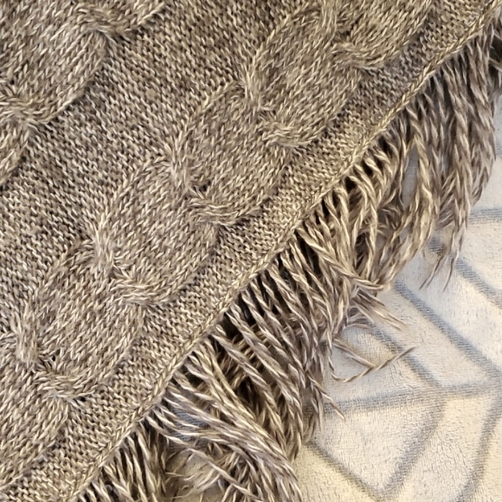 Karen Scott Sweater Poncho shawl, fringe, gray - Picture 4 of 7